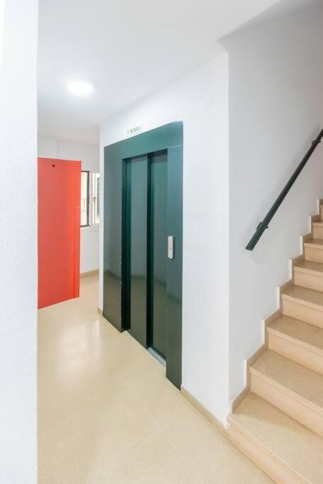 Downtown Flat With 46 Sqm Private Rooftop Terrace Màlaga Exteriér fotografie