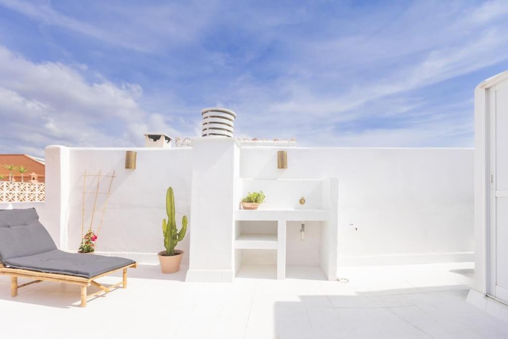 Downtown Flat With 46 Sqm Private Rooftop Terrace Màlaga Exteriér fotografie